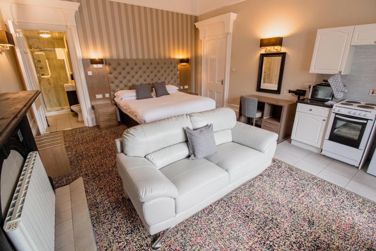 Embassy Appartement *
